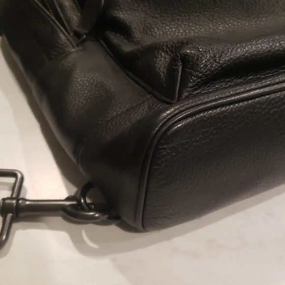Coach Black Leather Men's Sling Bag - Picture 12 of 14